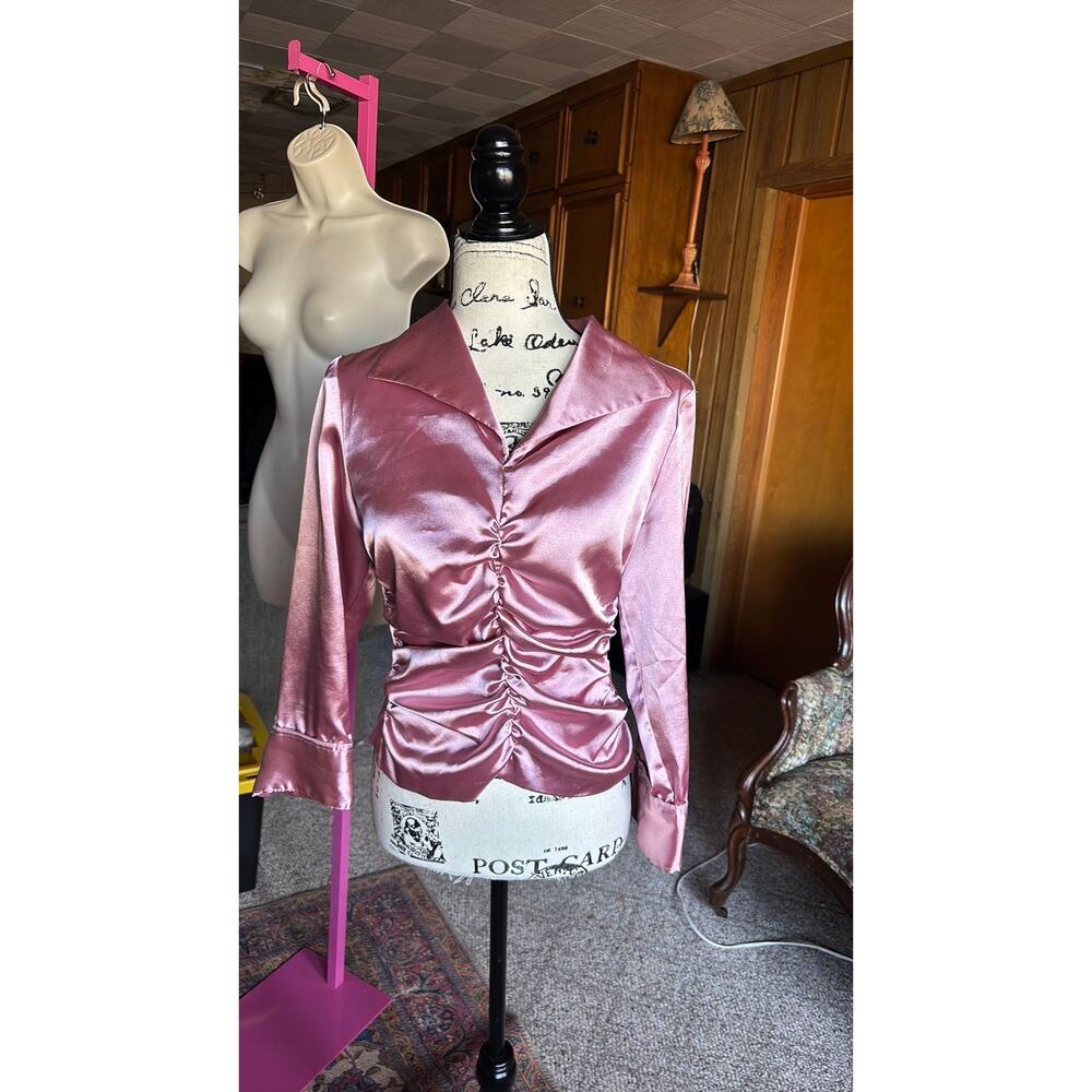 Vintage 90s Muave ruched satiny blouse